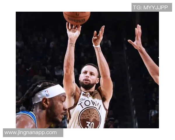 库里赞巴追梦掌控比赛局势末节我只需短暂出场便锁定胜局